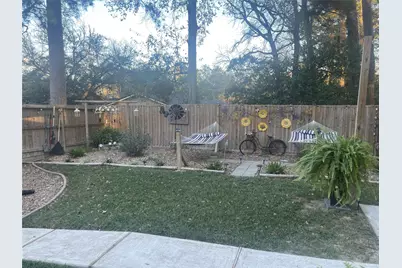 328 Olive Street, Huntsville, TX 77340 - Photo 20