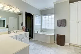 3803 Marlowe St, West University Place, TX 77005 - Photo 18