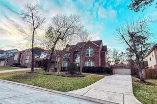 79 W Shale Creek Cir, The Woodlands, TX 77382 - Photo 2