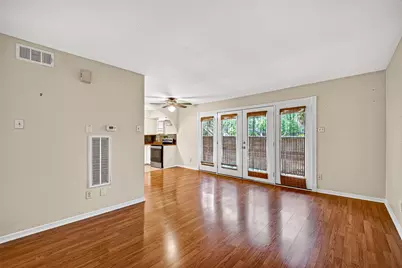 3930 W Alabama Street #8, Houston, TX 77027 - Photo 6