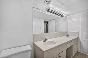 3930 W Alabama St, Houston, TX 77027 - Photo 20