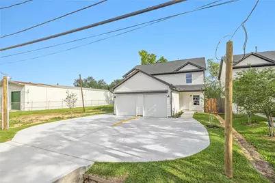 6138 Brookfield Drive #B, Houston, TX 77085 - Photo 1