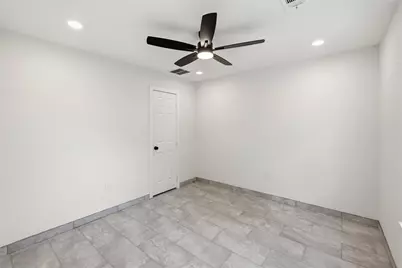 6138 Brookfield Drive #B, Houston, TX 77085 - Photo 14