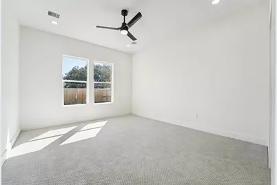 320 E Main Street, La Porte, TX 77571 - Photo 18