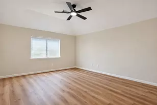 18347 Atascocita Meadows Dr, Humble, TX 77346 - Photo 12