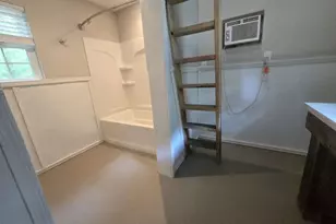 667 Miller Dr, Cleveland, TX 77327 - Photo 4