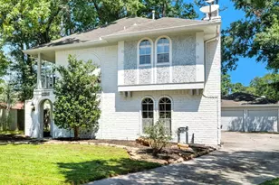 27281 Jimmy Ln, Conroe, TX 77385 - Photo 2