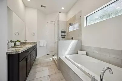 2102 Sabine Street, Houston, TX 77007 - Photo 12