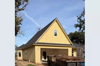 3924 Grant Avenue, Groves, TX 77619 - Photo 4