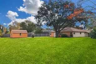 14618 Laura Cir, Cypress, TX 77429 - Photo 4