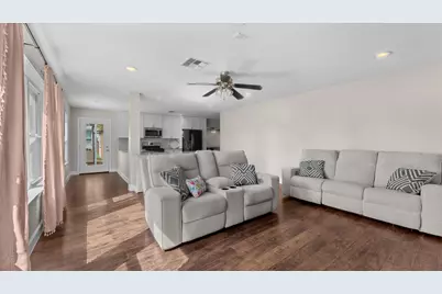 32033 Birdie Drive, Waller, TX 77484 - Photo 12