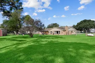 32033 Birdie Dr, Waller, TX 77484 - Photo 30