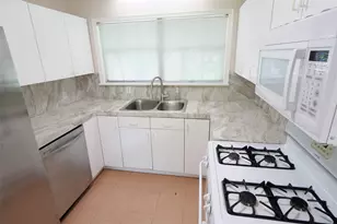 5235 Beechnut St, Houston, TX 77096 - Photo 8