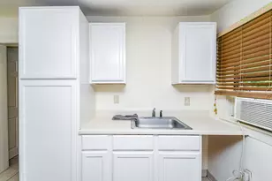 314 Everton St, Houston, TX 77003 - Photo 24