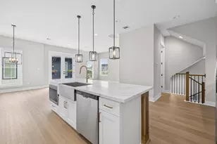 719 Thornton Rd, Houston, TX 77018 - Photo 12