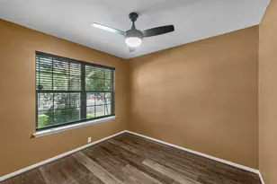 10311 Falling River Dr, Houston, TX 77095 - Photo 14