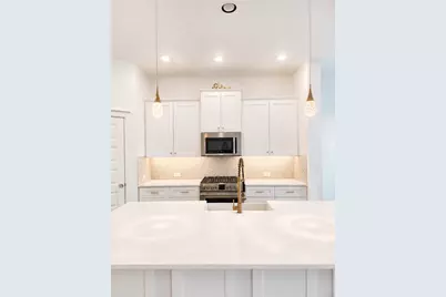 16722 Echo Heights Drive, Cypress, TX 77433 - Photo 2