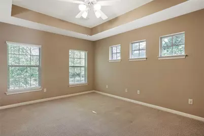 10 Dove Trace Circle, The Woodlands, TX 77382 - Photo 18