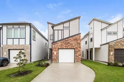 15225 Estrella East, Houston, TX 77073 - Photo 1