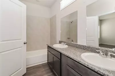 15225 Estrella East, Houston, TX 77073 - Photo 10