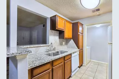 8389 Sands Point Drive, Houston, TX 77036 - Photo 2