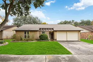 22419 Deville Dr, Katy, TX 77450 - Photo 2