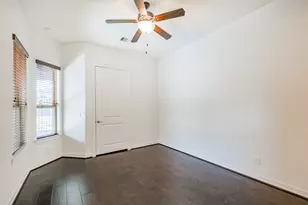 10 Silent Way Dr, Sugar Land, TX 77498 - Photo 30