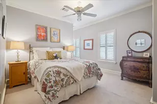 24 Hackberry Ln, Houston, TX 77027 - Photo 24