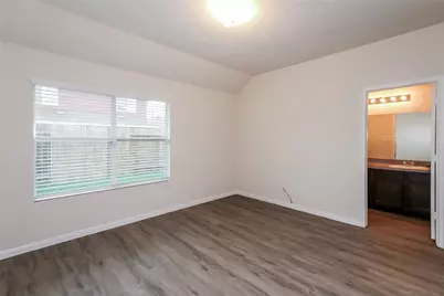 5506 Plantation Forest Drive, Katy, TX 77449 - Photo 8