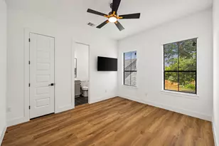 1305 E 27th St, Houston, TX 77009 - Photo 26