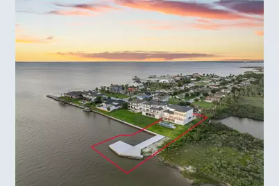 430 81st Street, Galveston, TX 77554 - Photo 2