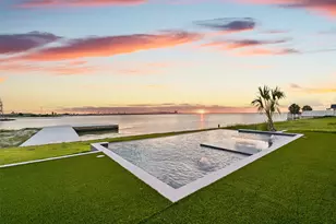 430 81st St, Galveston, TX 77554 - Photo 42