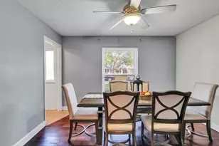 925 N Amy Dr, Deer Park, TX 77536 - Photo 12