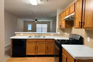 8227 Wainwright Way, Rosharon, TX 77583 - Photo 6