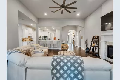 808 Galloway Mist Lane, Friendswood, TX 77546 - Photo 4