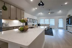 22361 Mountain Pne Dr, New Caney, TX 77357 - Photo 2