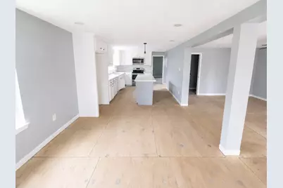 2308 Hollywood Avenue, Galveston, TX 77551 - Photo 2