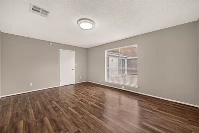6111 Grandvale Drive, Houston, TX 77072 - Photo 18