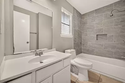 6111 Grandvale Drive, Houston, TX 77072 - Photo 20