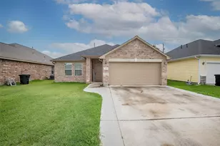 526 N 2nd St, La Porte, TX 77571 - Photo 2