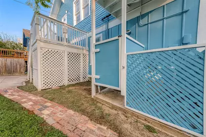 3520 Avenue S 1/2, Galveston, TX 77550 - Photo 36