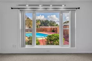 15319 Seahorse Dr, Houston, TX 77062 - Photo 6