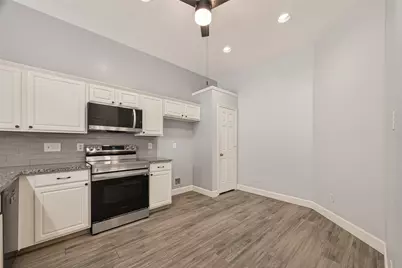 1027 S Wellsford Drive, Pearland, TX 77584 - Photo 16