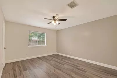 1027 S Wellsford Drive, Pearland, TX 77584 - Photo 28