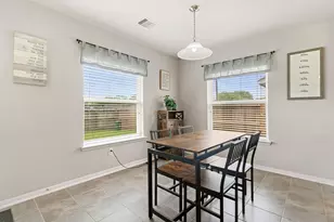 195 Midtown Park Dr, Alvin, TX 77511 - Photo 26
