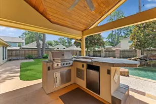 6735 Gentle Bend Dr, Houston, TX 77069 - Photo 40