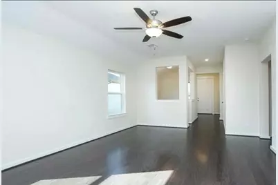 204 Laura Leigh Lane, Angleton, TX 77515 - Photo 6