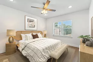 212 Pheasant St, Houston, TX 77018 - Photo 10