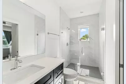 212 Pheasant Street, Houston, TX 77018 - Photo 16