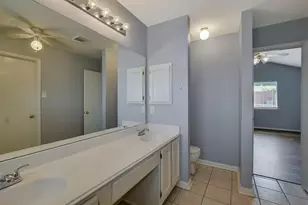 855 Lake View Dr, Montgomery, TX 77356 - Photo 20